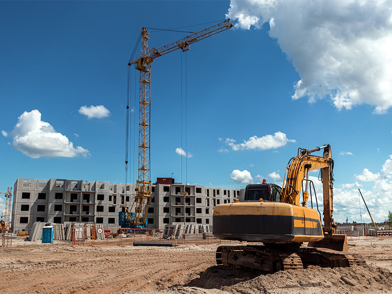 Remoção de máquinas em canteiros de obras: Desafios e soluções técnicas.